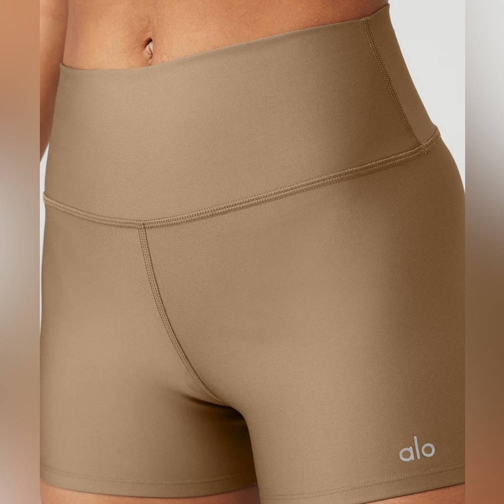 ALO Yoga Women's 3” Highwaist Airlift Biker Shorts in Gravel